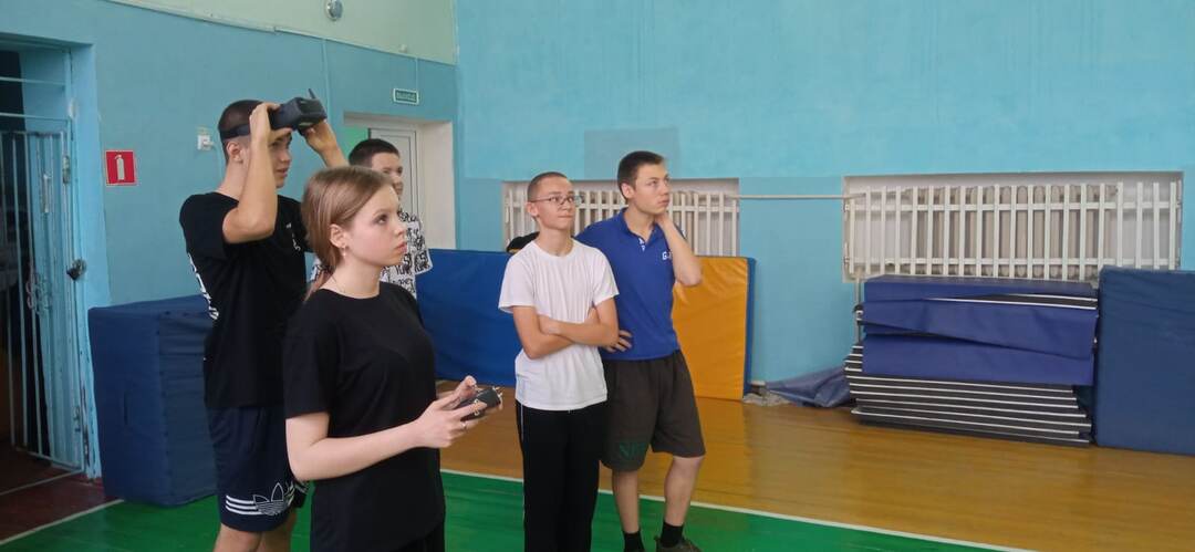 Повелители дронов. МБОУ Киселевская СОШ.