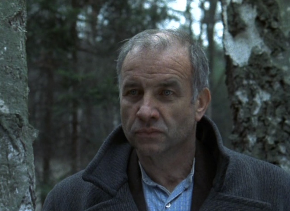 Леон Вольны, главный герой фильма (Армин Мюллер-Шталь)