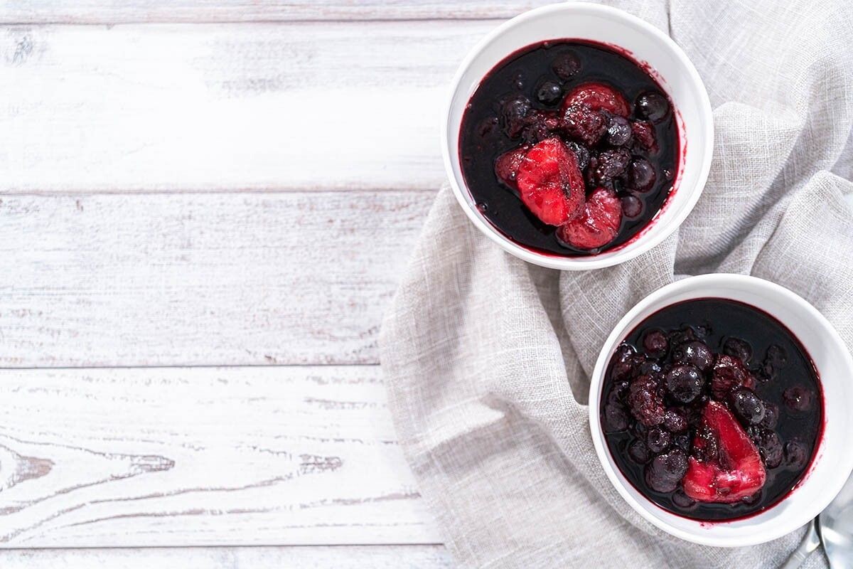 Приготовить ароматный витаминный напиток под силу любой хозяйке. Источник: Arina P Habich / Shutterstock / FOTODOM📷
