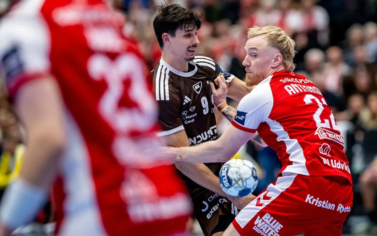    Шимон Сичко против Рене Антонессена