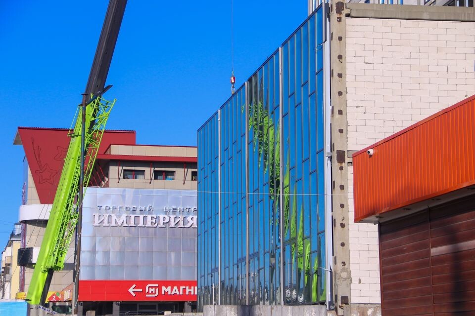    Строительство торгово-офисного центра на пр. Ленина, 122б. Источник: Виталий Барабаш/"Толк"