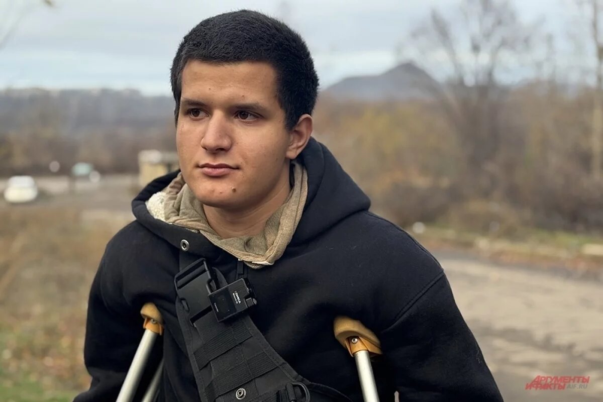    Когда Владиславу было девять, в его родную Горловку пришла война.