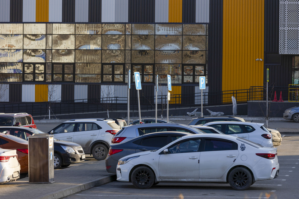 Эксперт предупредил об опасности «дагестанской» схемы покупки машин.  Фото: Фото: ФедералПресс / Иван Кабанов