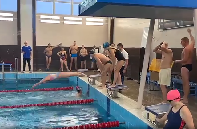 В Твери динамовцы определили сильнейших пловцов