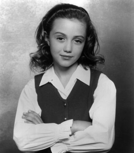 * Фото юной (на момент съёмок) актрисы взято с сайта Sitcomsonline.com