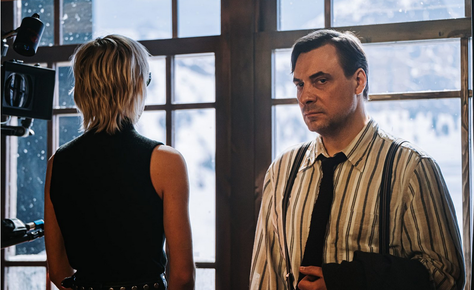 "Отель "У погибшего альпиниста" - кадр со съемок