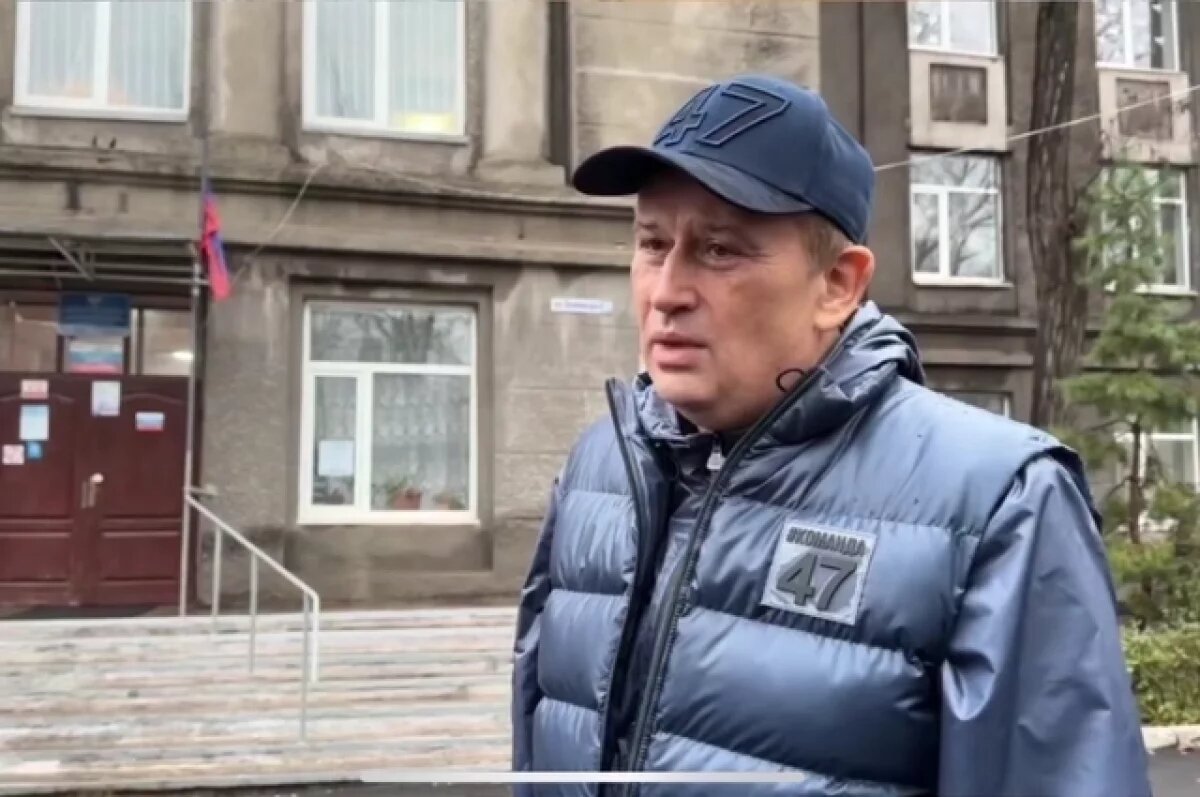    Губернатор Дрозденко пообщался с воспитанниками интерната №2 в Енакиево