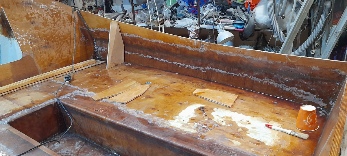 Переборки для создания дополнительной прочности борту (Галерея)