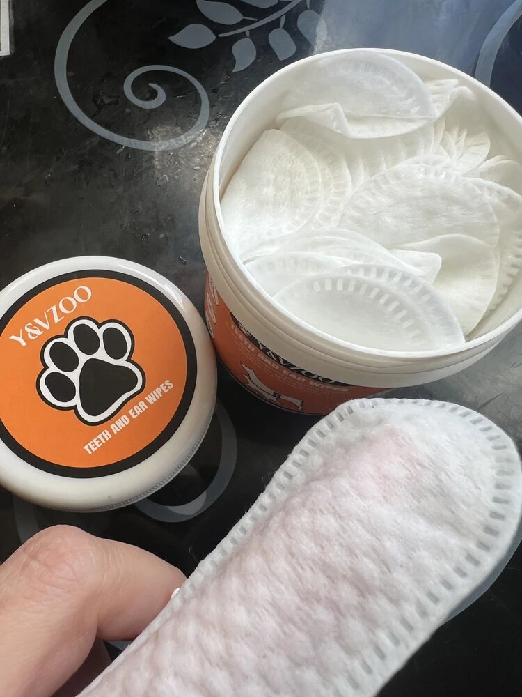 Форма напальчника, очень удобно.