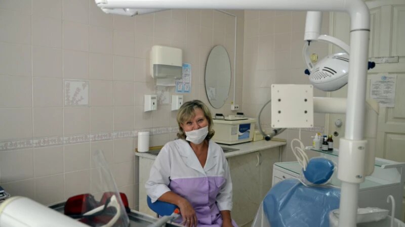     Ведут детей врачи-педиатры высшей и первой категории. Дмитрий Иванов