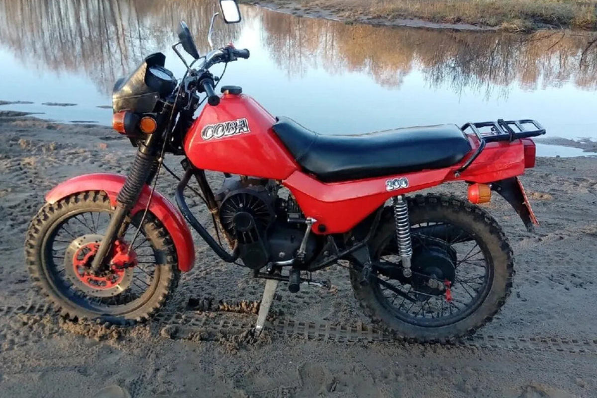     Почему мотоцикл "Сова" собирал очереди в 1990-е – и куда он исчез