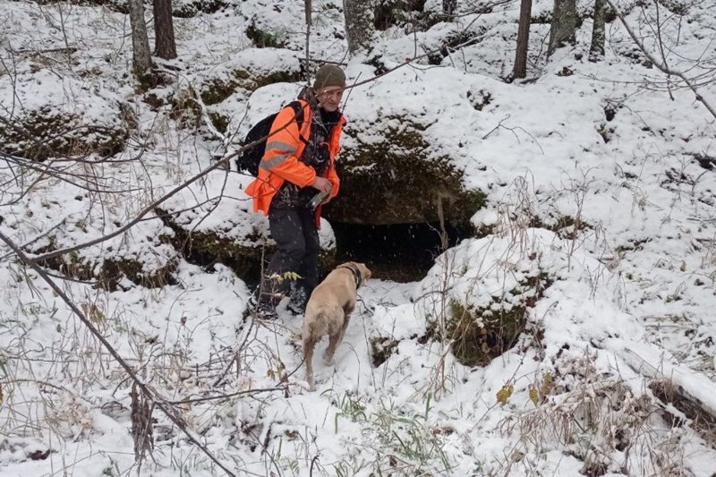 похожая пещерка, в которой оказались Усольцевы