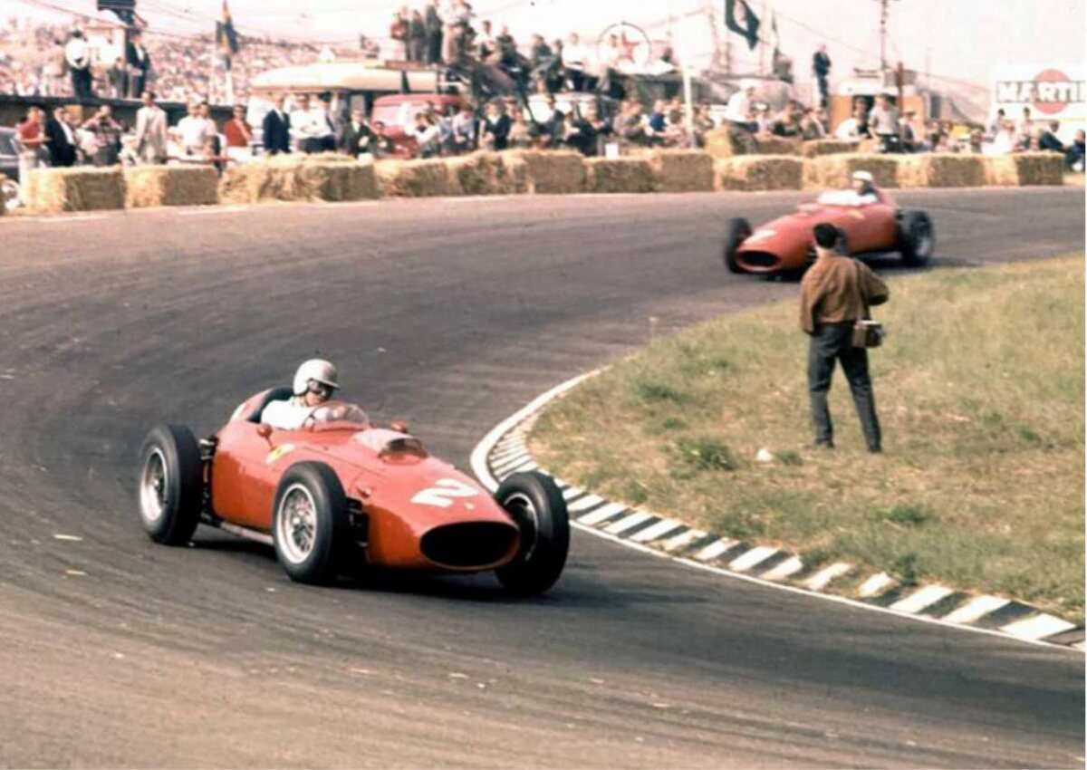 Ferrari 246 на трассе Монца, 1960г.