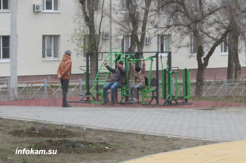    На тренажёрах