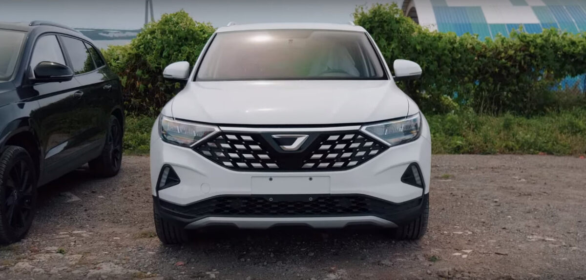 Jetta VS5. Источник: скриншот из VKвидео канала «Япония Транзит»