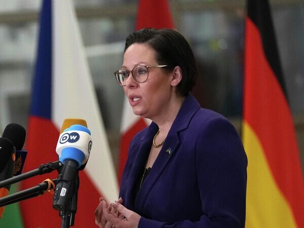    © AP Photo / Virginia Mayo