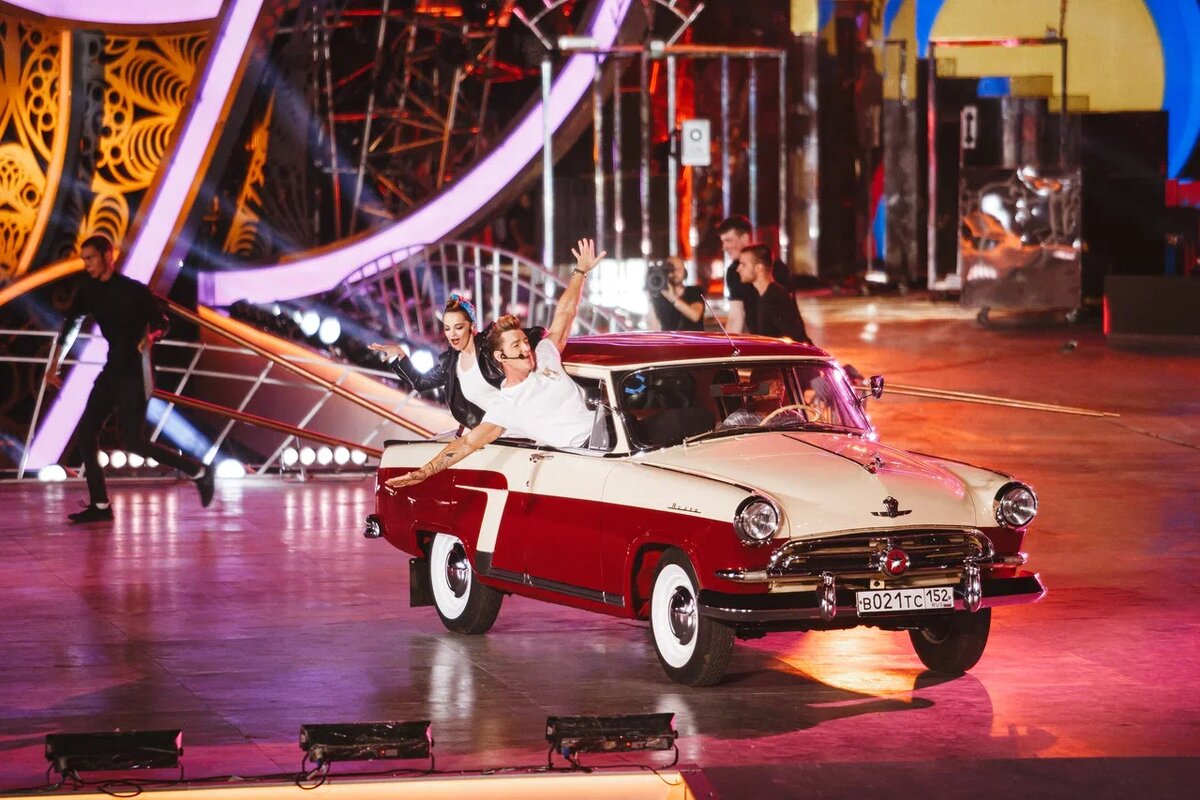 Участие автомобиля «Волга» в номере на гала-шоу 800-летия Нижнего Новгорода, 2021 год
