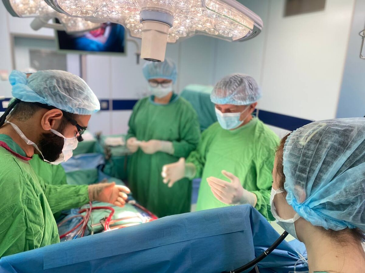 ГКБ №15. им. О.М. Филатова. Кардиохирурги в операционной