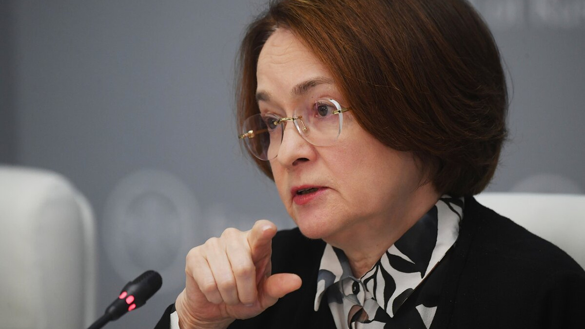 Банки усилили контроль: как изменились лимиты на снятие наличных