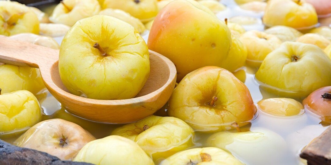 Ученые доказали целительные свойства мочёных яблок