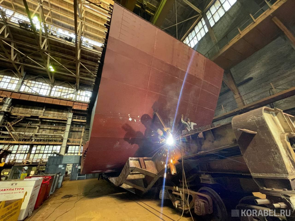 На "Амурском судостроительном заводе" / Фото: Корабел. Ру  📷
