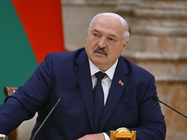 Стали "царьками": Лукашенко раскритиковал некоторых ректоров вузов