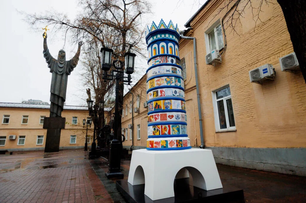    «Столпотворение», арт-группа 25   
Фото предоставлено организаторами фестиваля