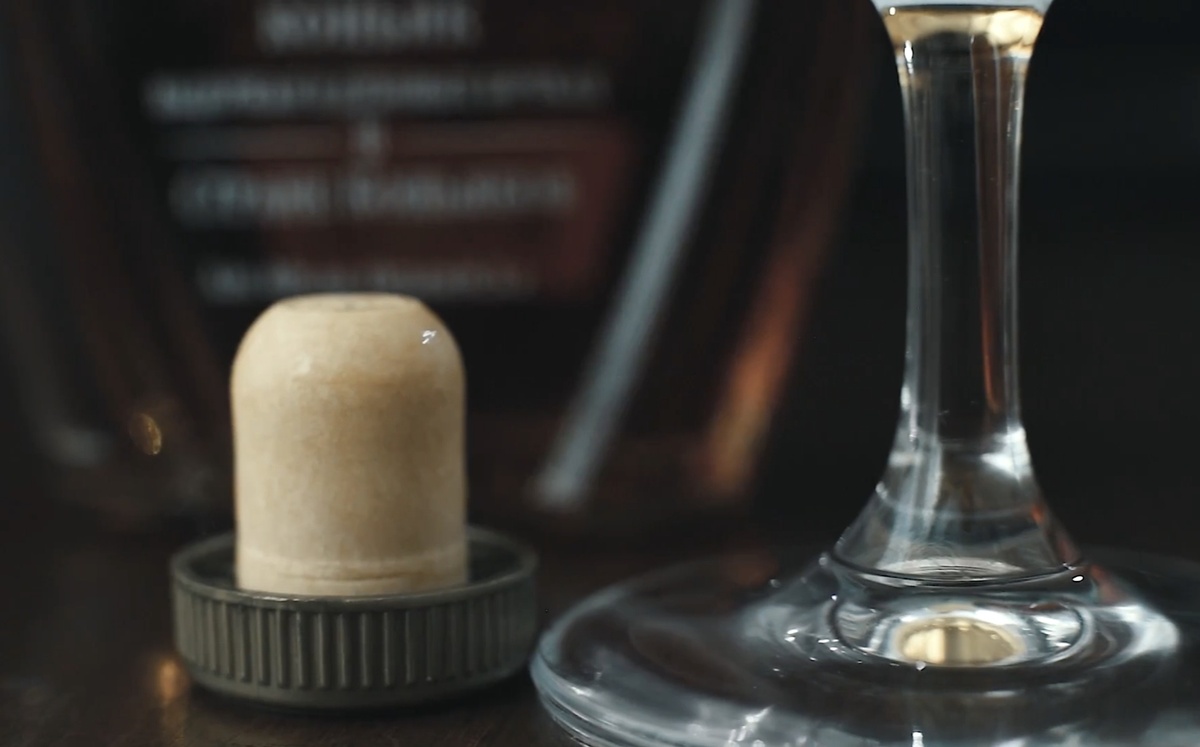 Пробка искусственная 