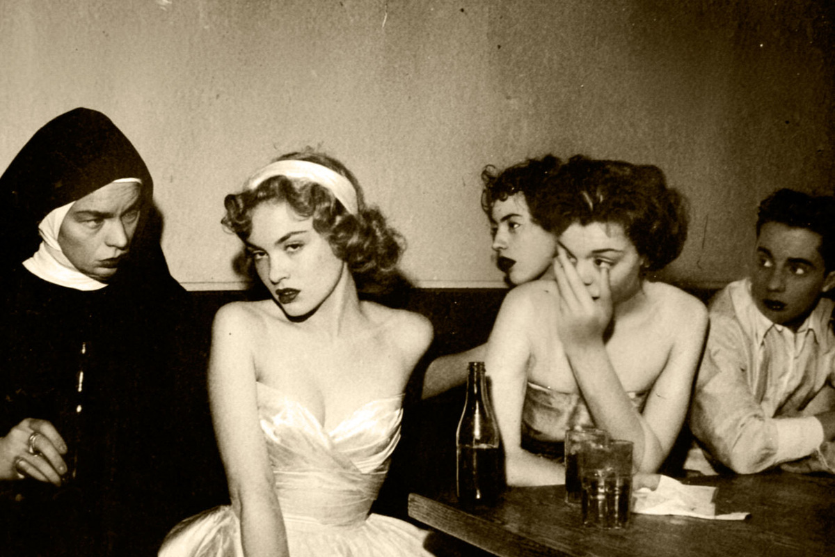 Это мгновенная подсознательная оценка человека, возникающая при его виде