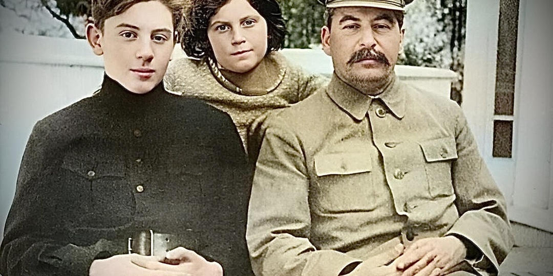 Железный отец: как Сталин воспитывал своих детей