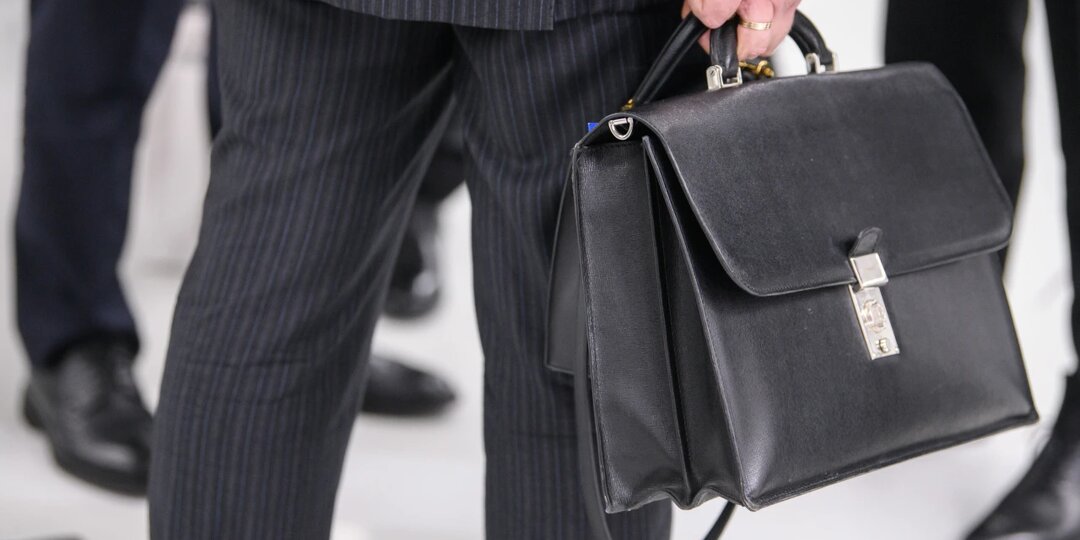 Чиновники грабили многодетных и героев СВО? Ещё одно стыдное дело