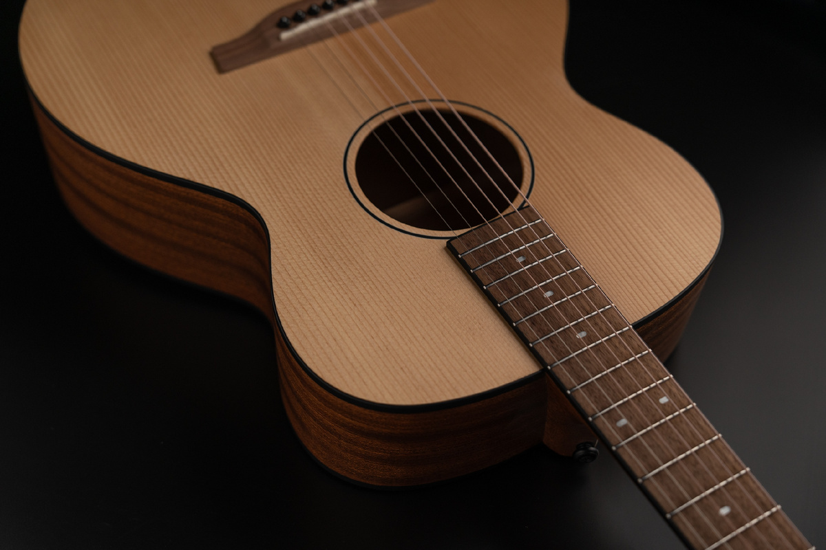 Акустическая гитара Covenant 170R