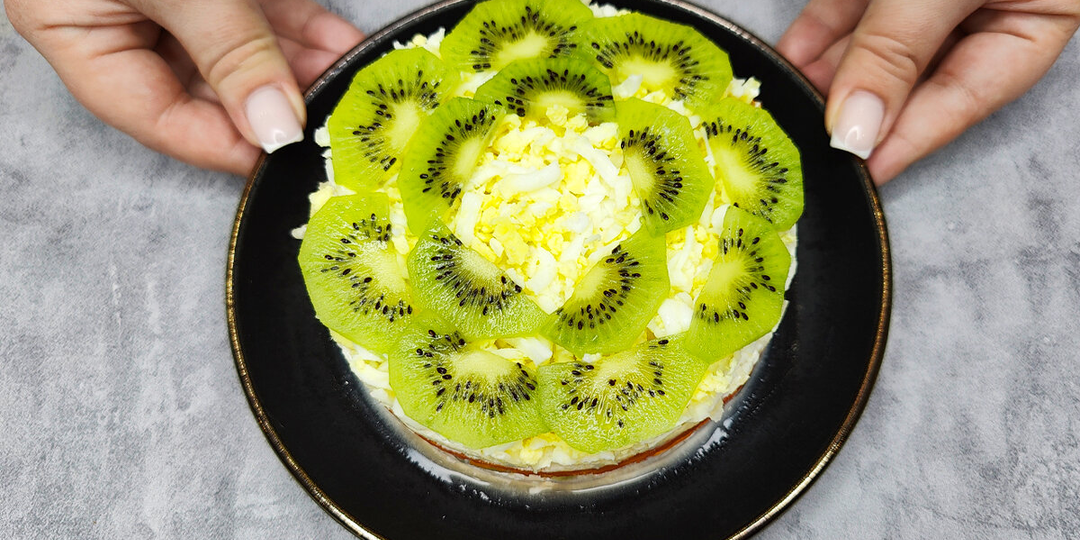 Салат «Фантазия»: яркий хит для праздника и спокойных семейных ужинов