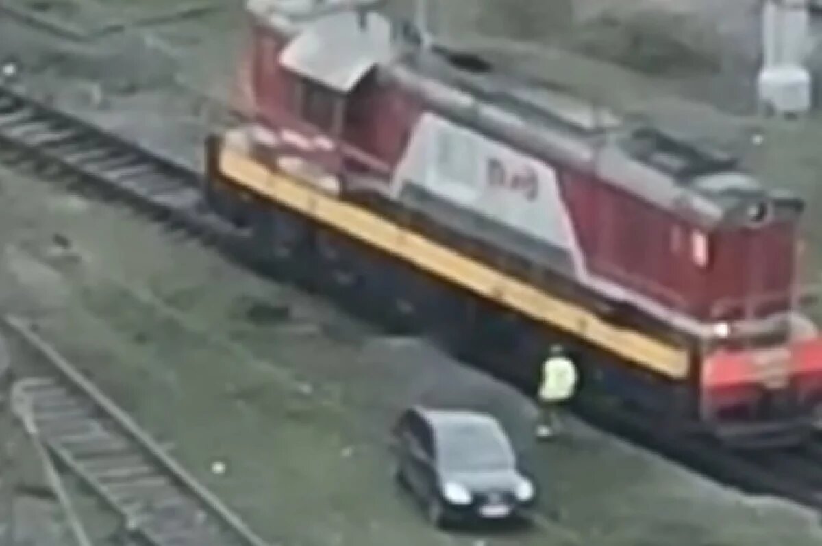    Беспилотник в Башкирии снял кражу дизельного топлива на ж/д станции