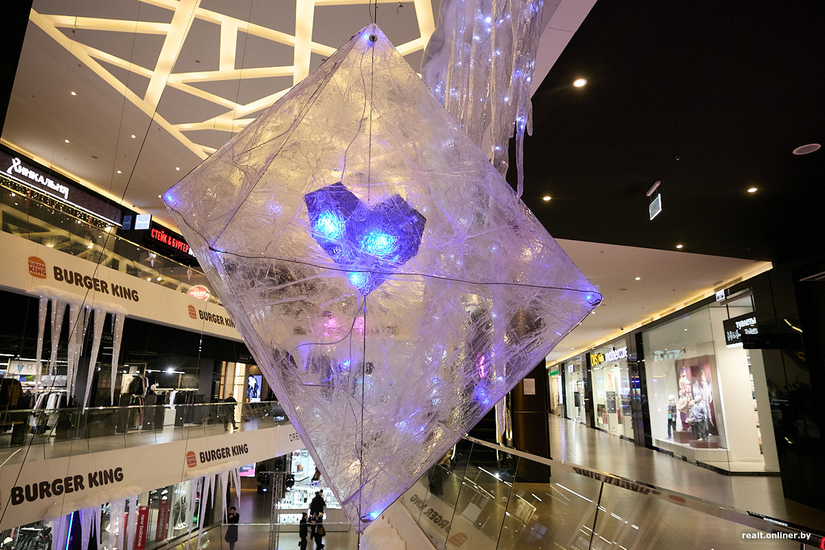 Листайте вправо, чтобы увидеть больше изображений