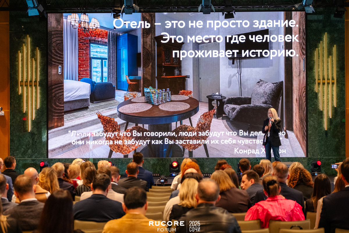 Юлия Гамидова — дизайнер и операционный директор бутик-апарт-отеля «Окно»