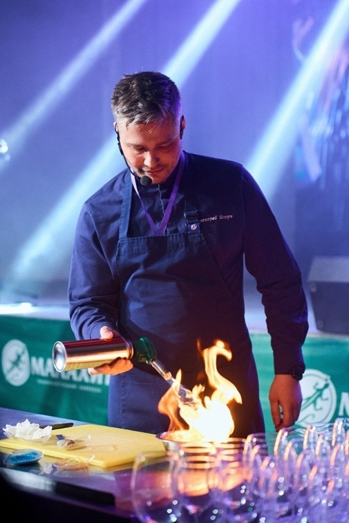 Листайте вправо, чтобы увидеть больше изображений