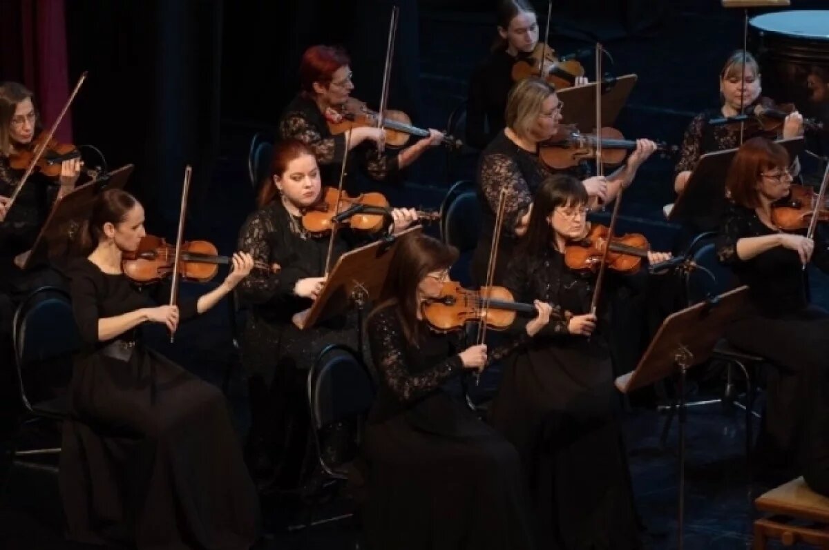    Санкт‑Петербург выделил 1,6 млрд рублей на поддержку культурных проектов