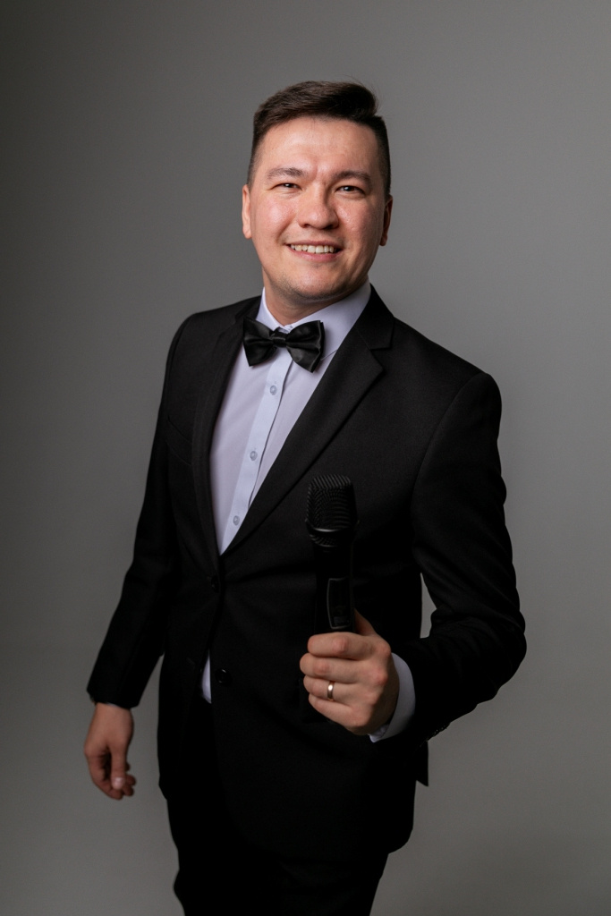 Андрей Рублёв — свадебный тамада с в Чувашии. Эмоции, стиль и гармония на каждом празднике.