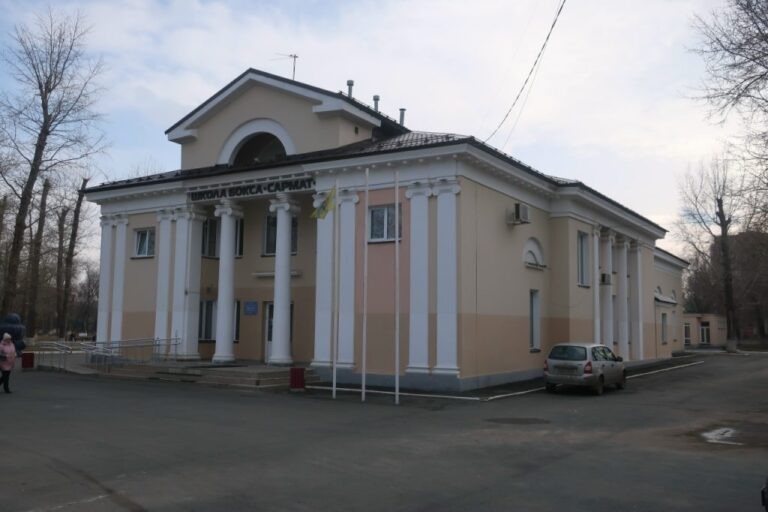    В Оренбурге два бывших кинотеатра получили статус объектов культурного наследия Оренбуржье