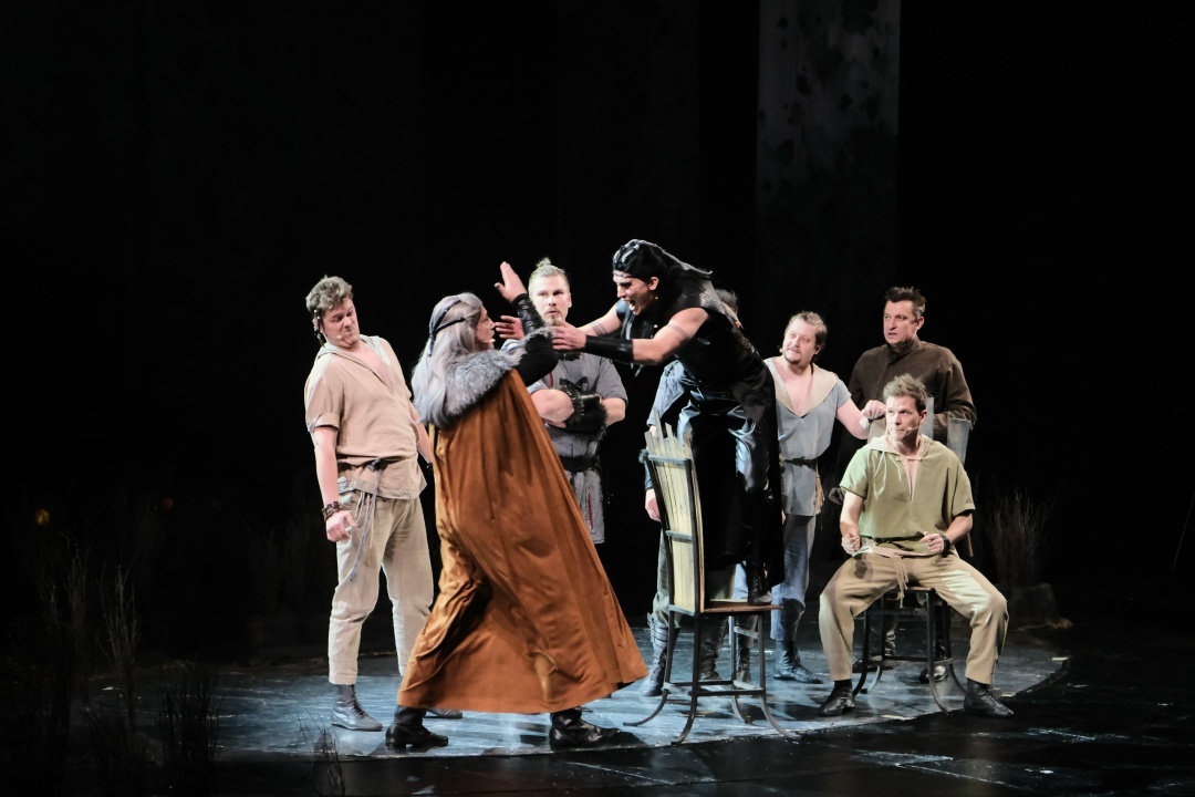 Создать карусель