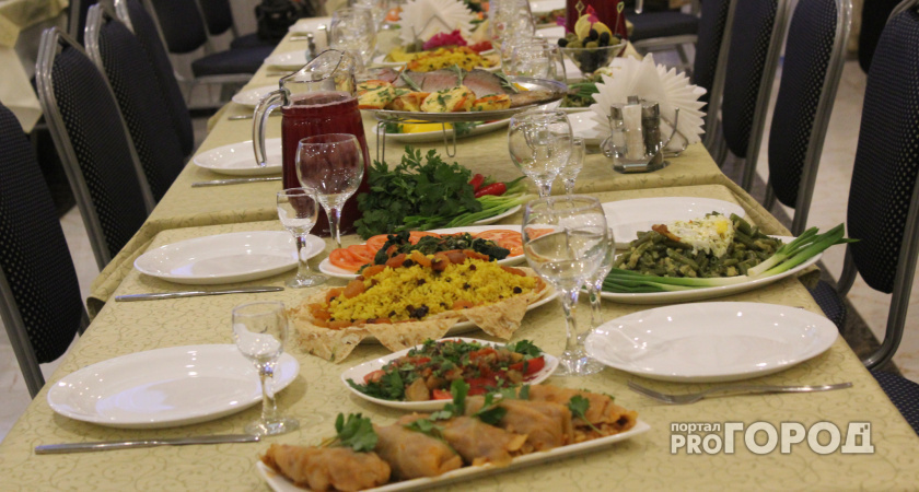    Год Огненной Лошади: что не стоит готовить на Новый год 2026, а что обязательно должно быть на столе, чтобы привлечь удачу