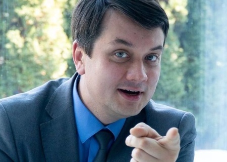    Клан Кучмы планирует майдан против Зеленского. Воровать западную помощь можно и без него