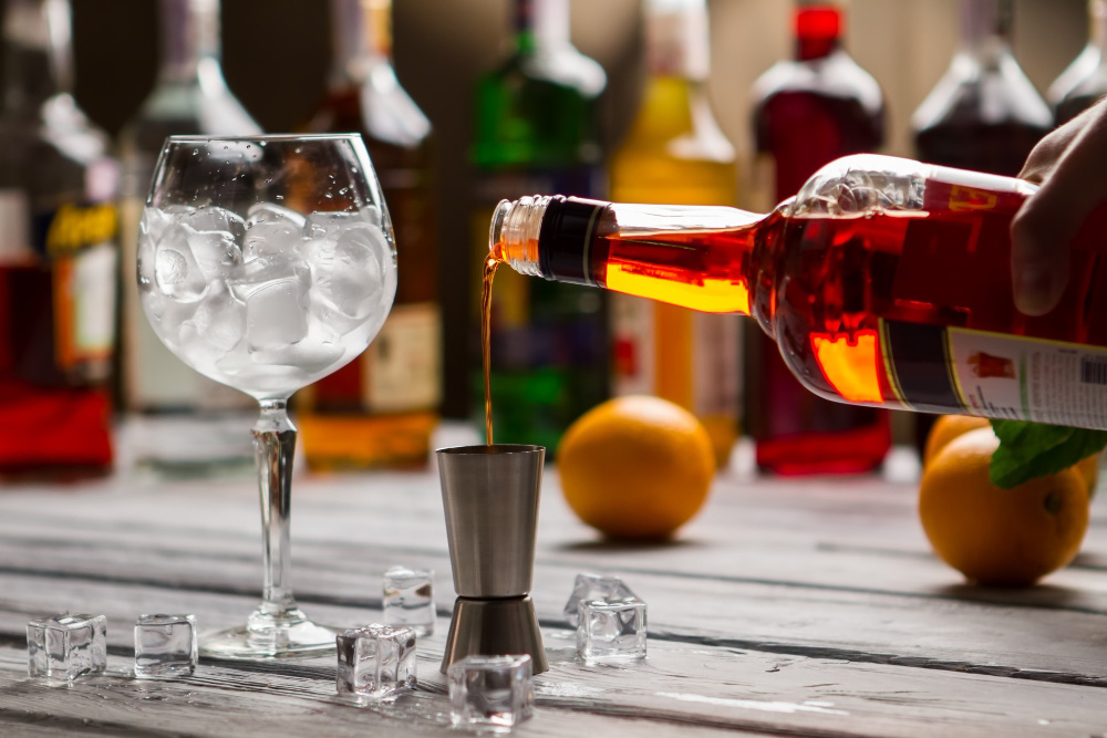 Что будет, если смешать водку и вино. (источник изображения: freepik.com)