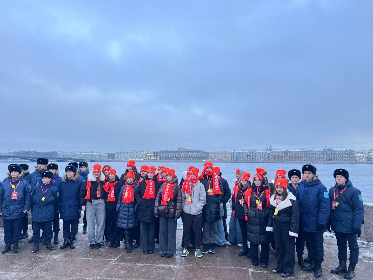    Участники спецрейса проекта «Уроки с путешествием» рассказали о поездке в Санкт-Петербург