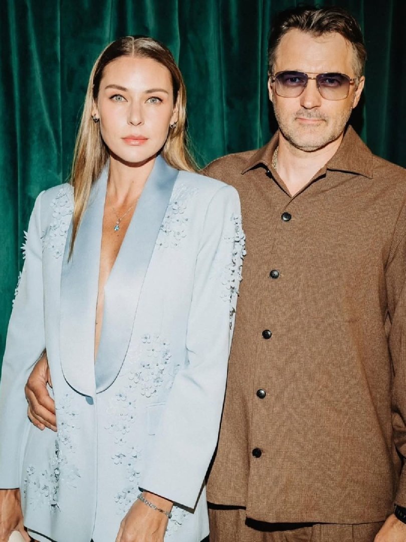    Павел Трубинер с женой Юлией Мельниковой (фото: Instagram* @paveltrubiner_official)