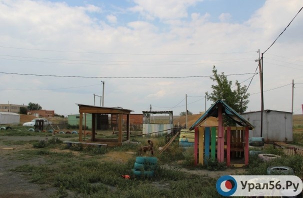    Родители подростков, которые избили 12-летнюю девочку в Орске, подали заявление в полицию на ее мать