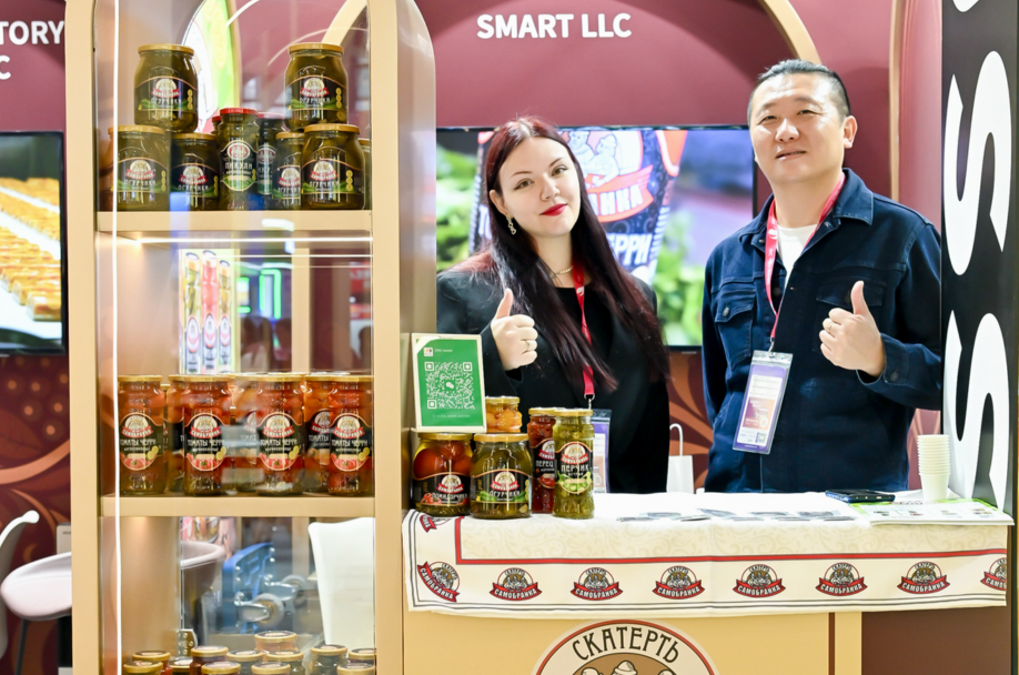тм "Скатерть-Самобранка" на выставке FHC China. Сделано в России