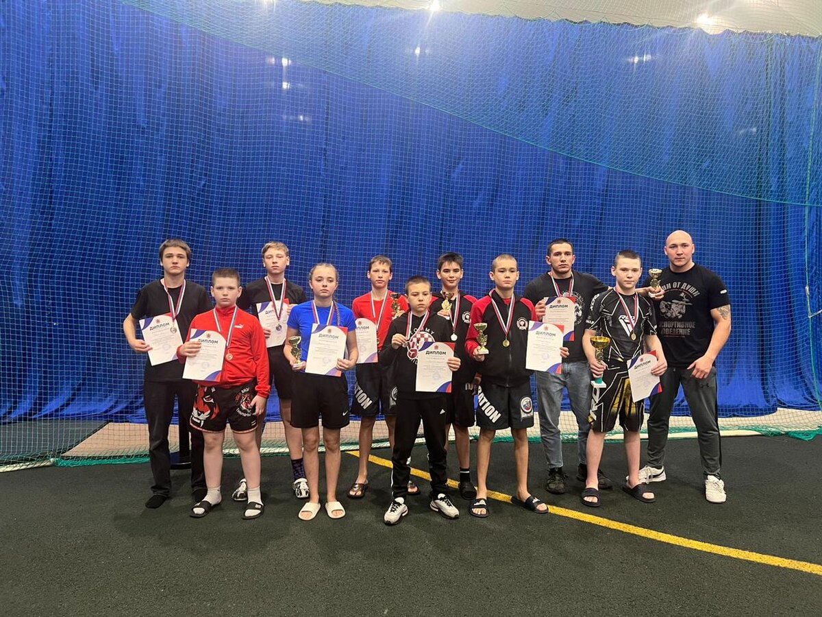 Команда клуба Алмаз на Первенстве Кировского района СПб. Ноябрь 2025 год.