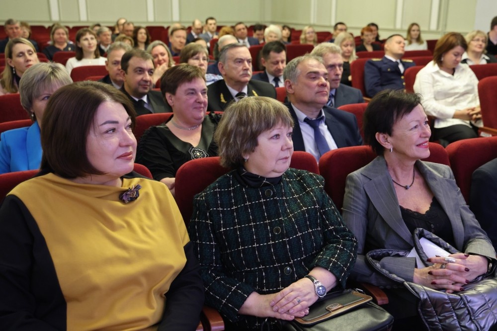    70 преподавателей вузов Нижнего Новгорода получили награды